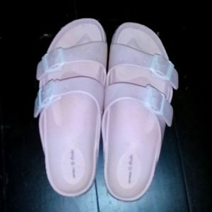 Light pink sandals